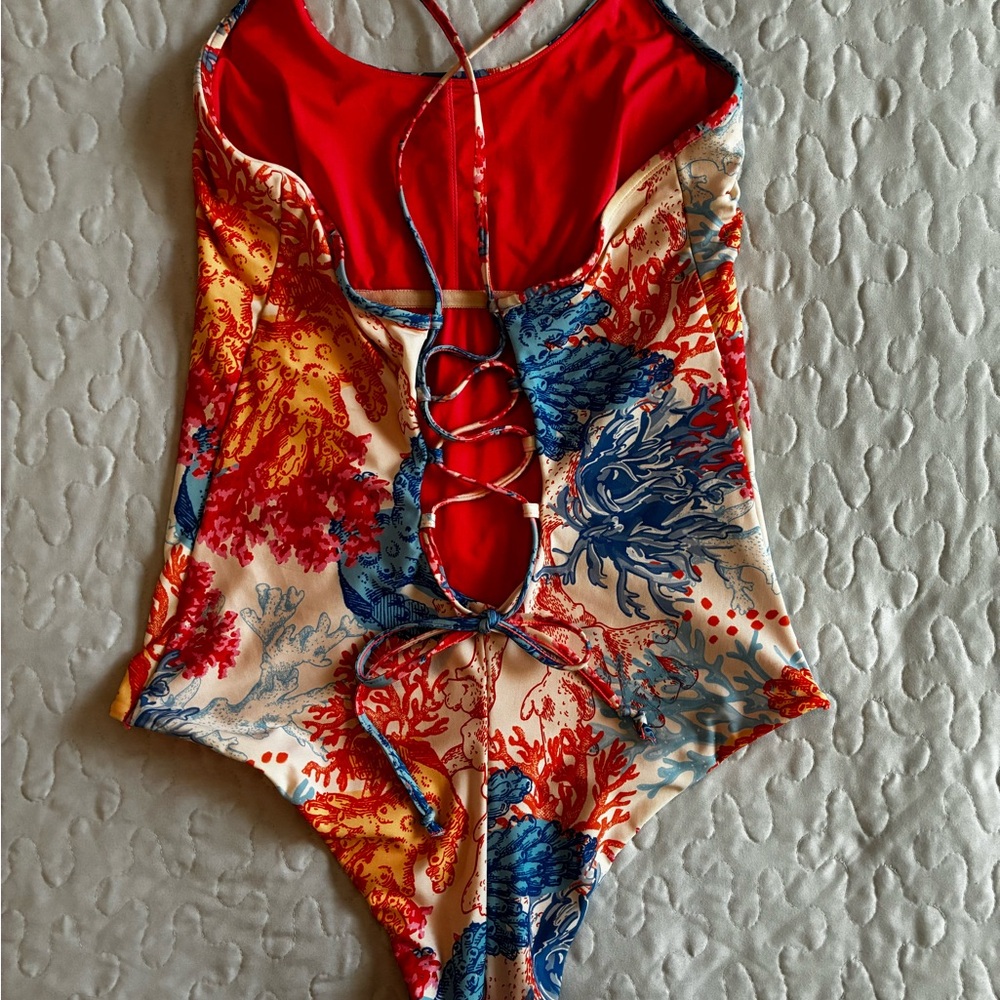 Leonisa Coral Reef one piece swimsuit - Picture 2 of 5